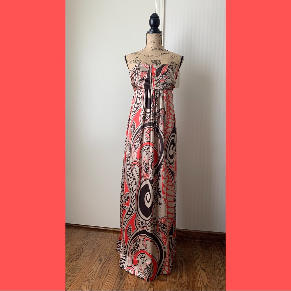 VENUS bold print maxi dress